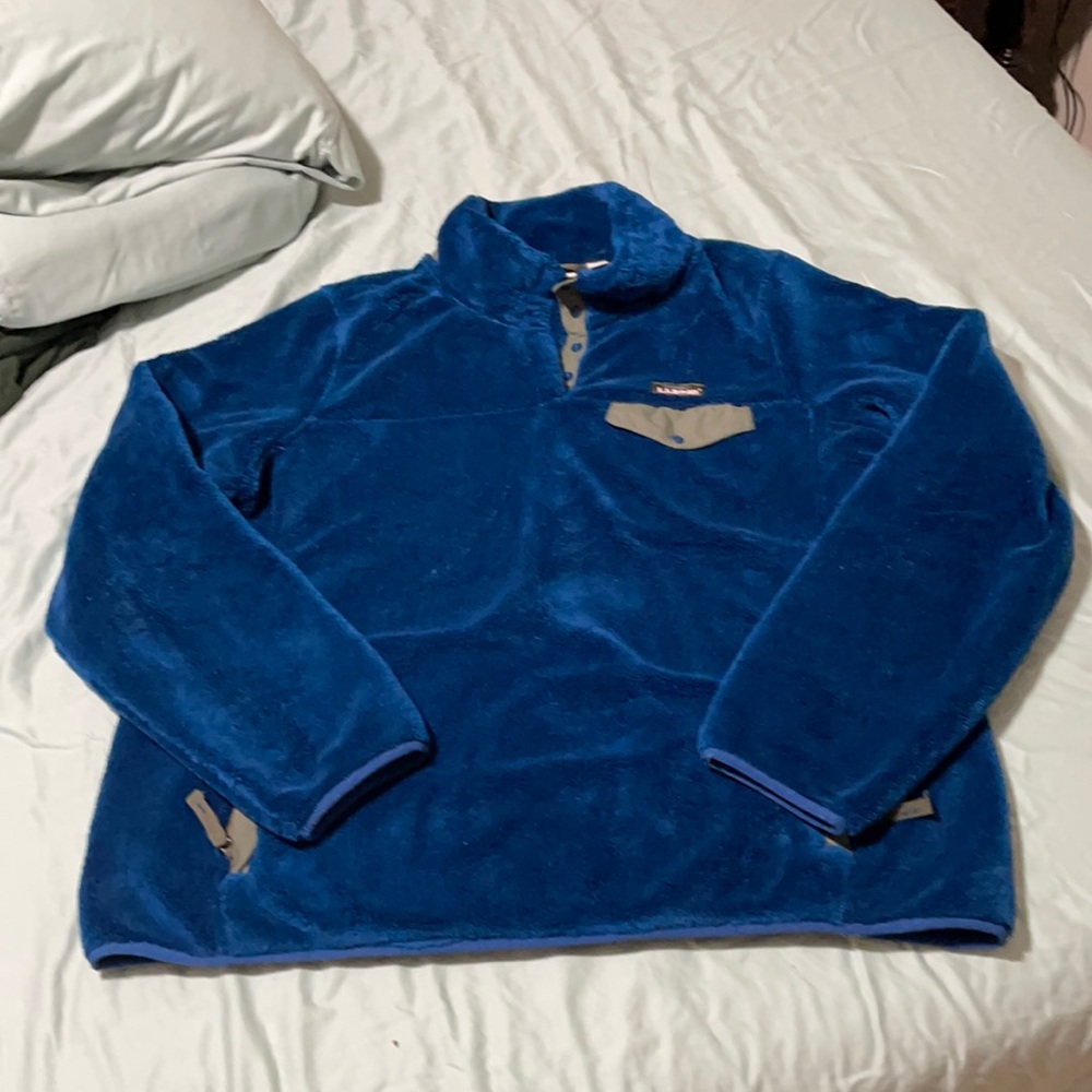Barely worn l.l. Bean hi pile fleece pullover